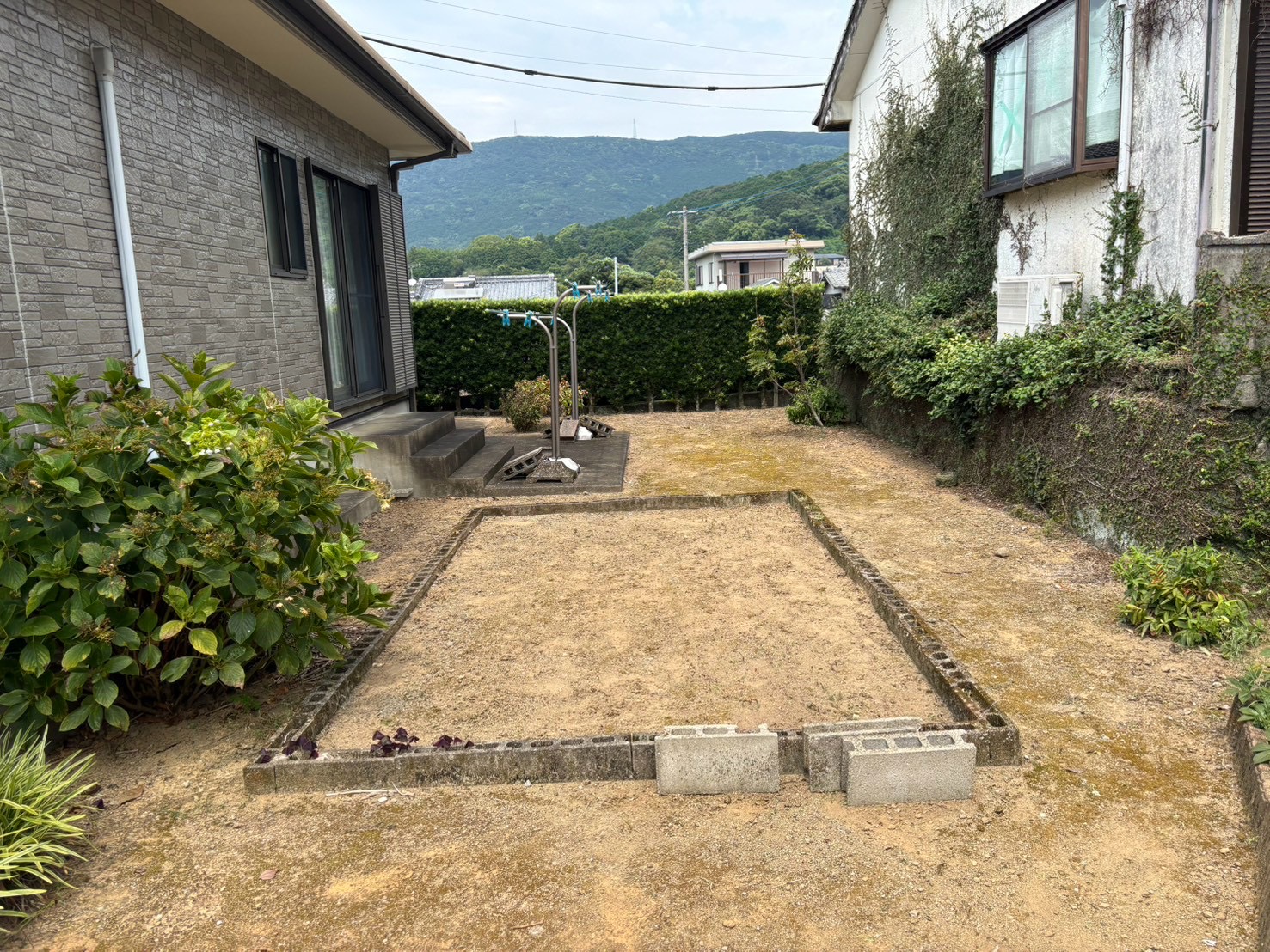 雲仙市での草刈り作業